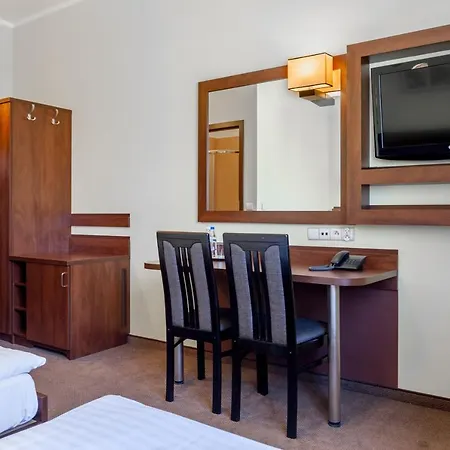 Mikulski Hotel 3*